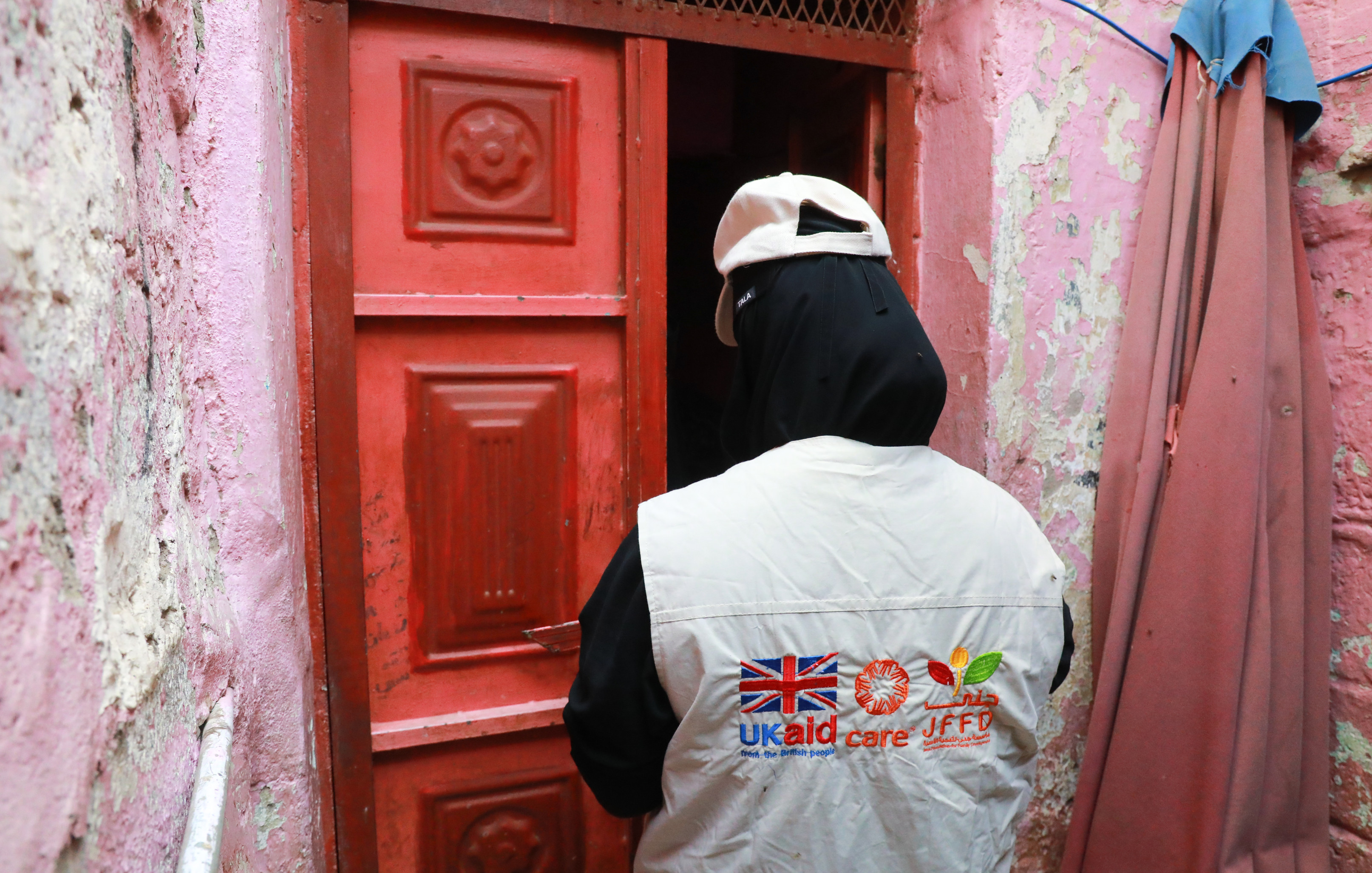 إجراء مسح التحقق الميداني ضمن مشروع: "تمكين الحرف المنزلية لتحسين سبل العيش: خطوة نحو الاستدامة".